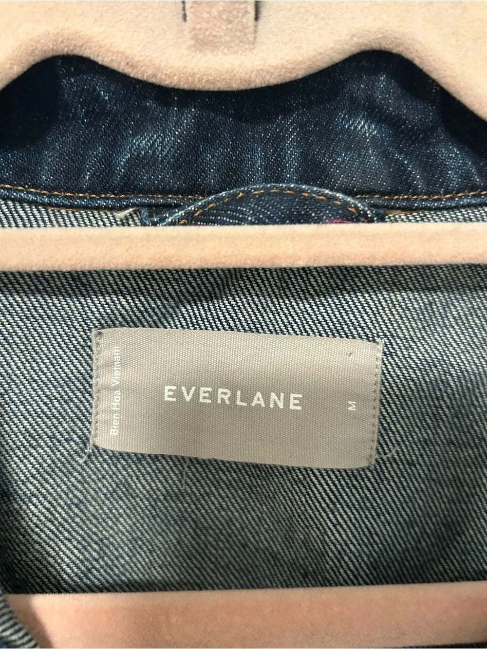Everlane women’s lightweight